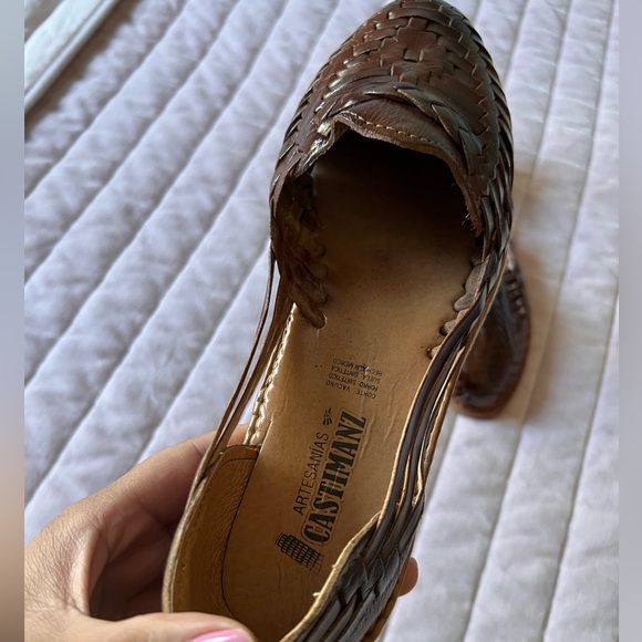 Artisan made Huarache sandals in Chocolate brown color. - Picture 11 of 11